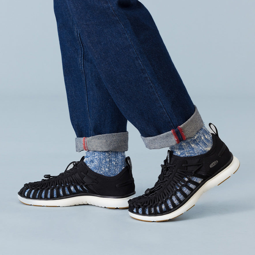 Keen Men's UNEEK O3 Sneaker Sandal | Black/Star White