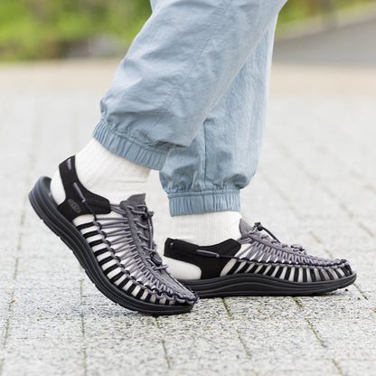 Keen Men's UNEEK Sneaker | Magnet/Steel Grey