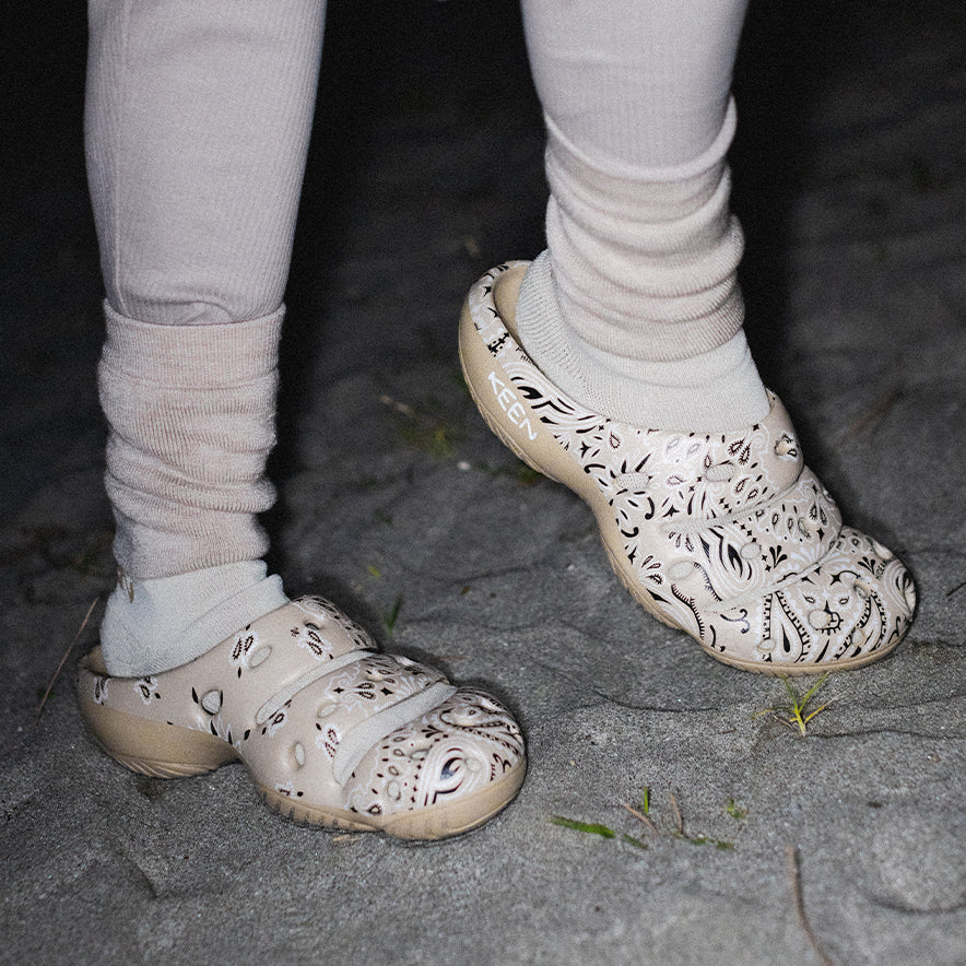 Keen Women's Yogui Arts Clog X Hide And Seek | H&S Sand