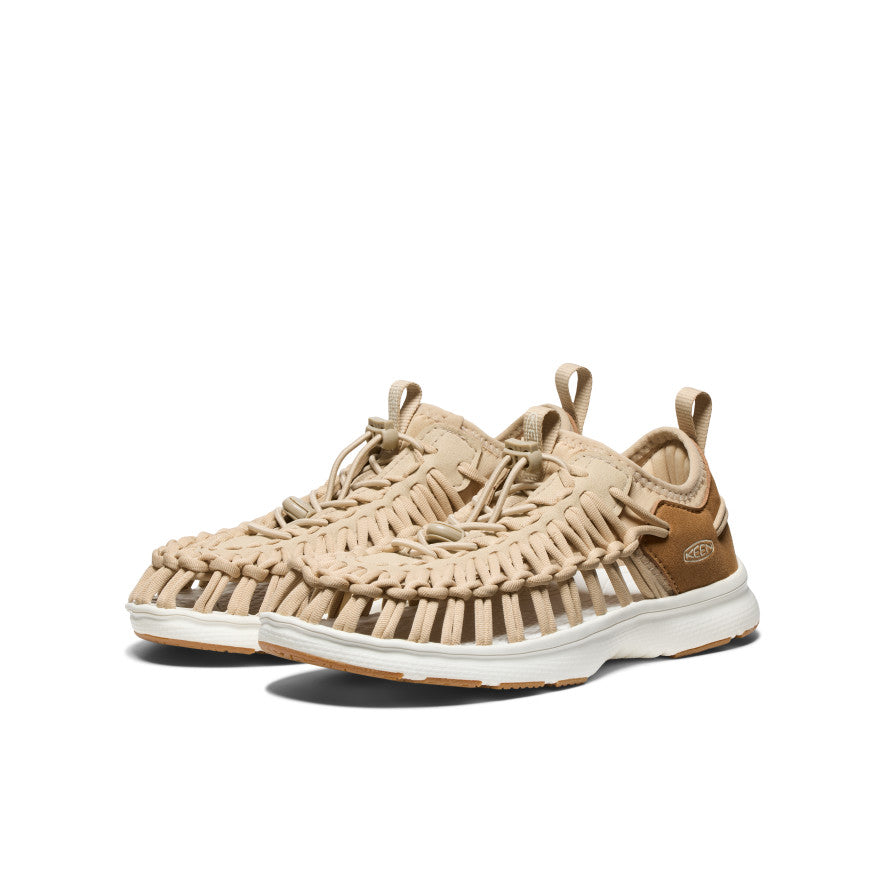Keen Women's UNEEK O3 Sneaker Sandal | Safari/Chipmunk