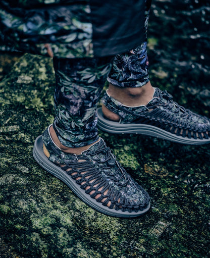 Keen Men's UNEEK Sneaker X ELNEST | Yakushima Forestra Camo