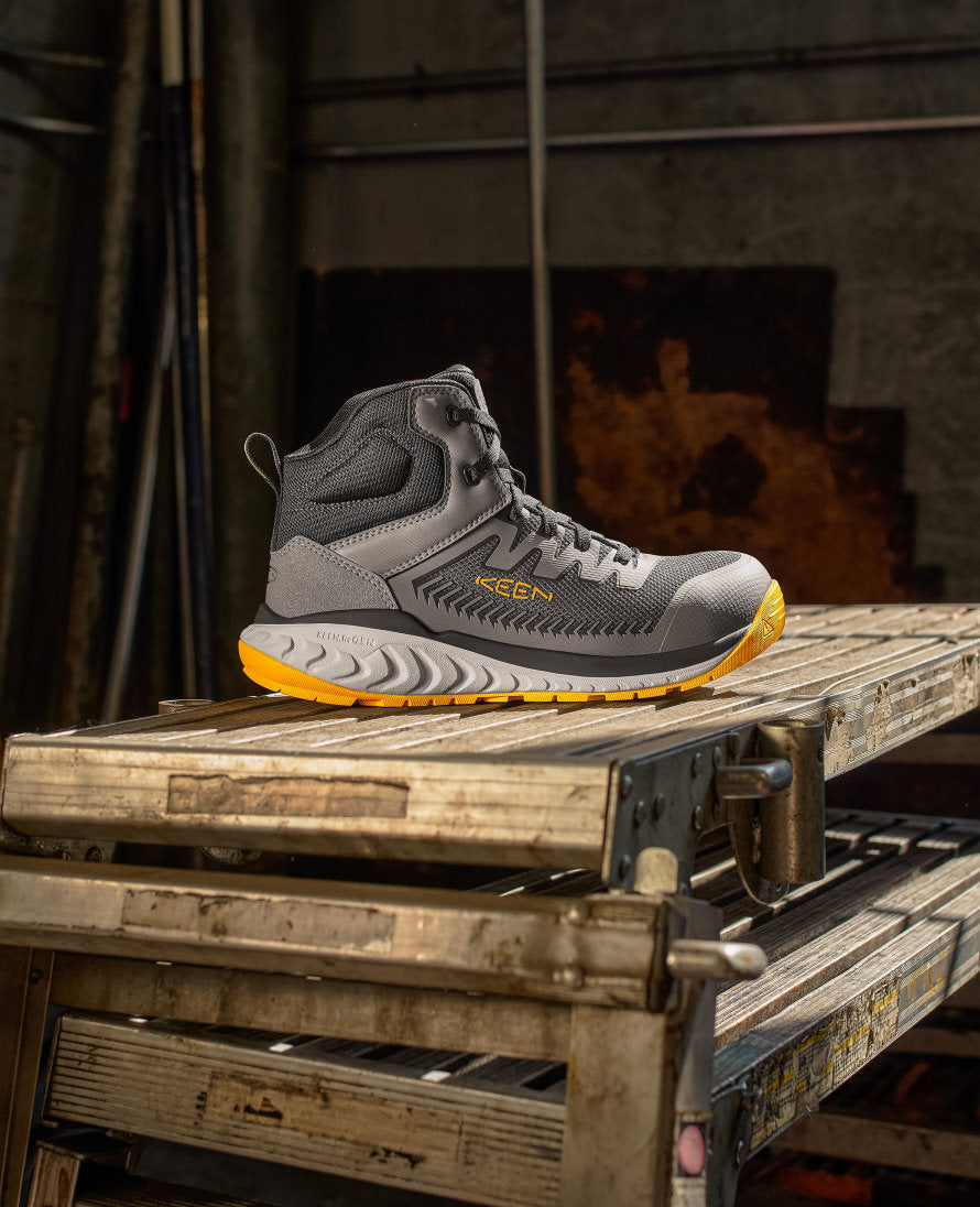  Men's Arvada Mid Work Sneaker (Carbon Toe) | Black/Keen Yellow