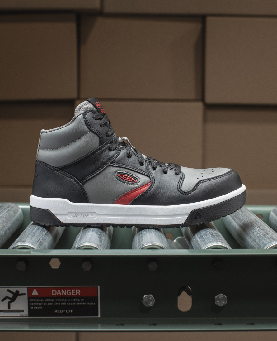 Keen Men's Overton Mid Work Shoe (Carbon Toe) | Star White/Black