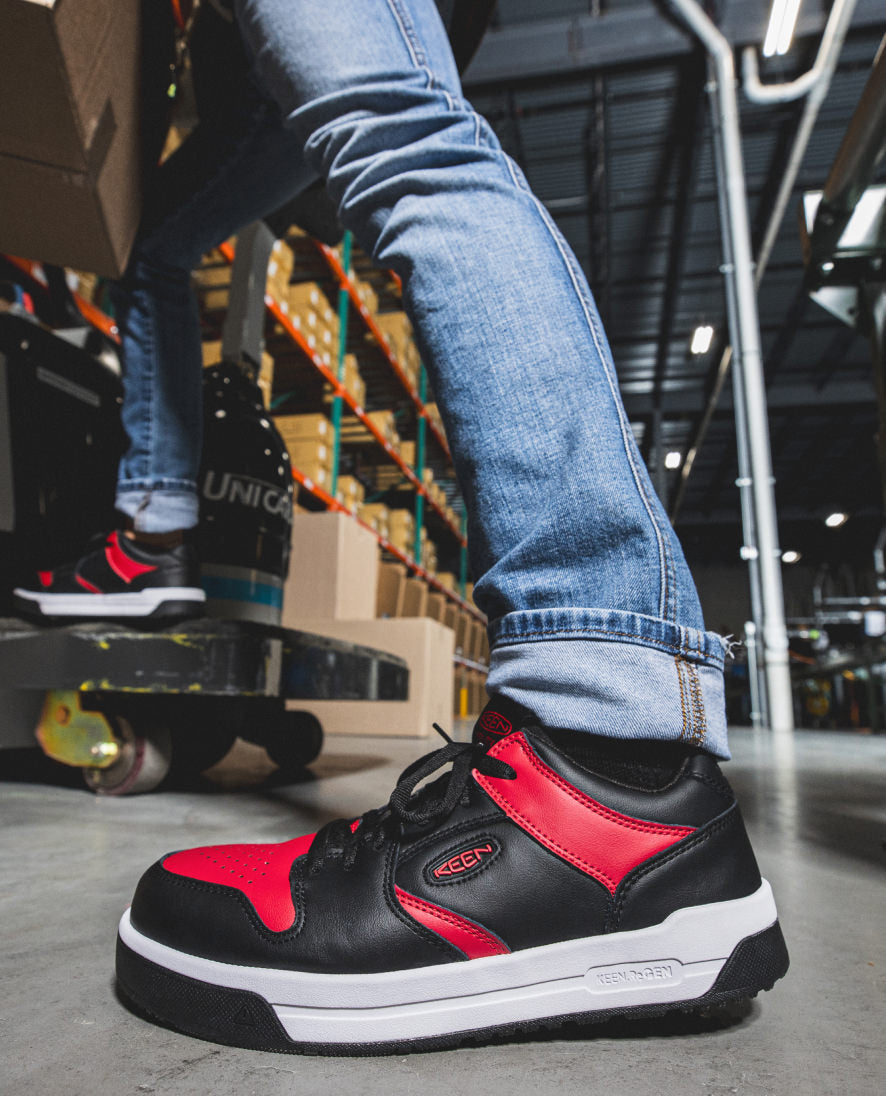 Keen Men's Overton Work Shoe (Carbon Toe) | Salsa/Black