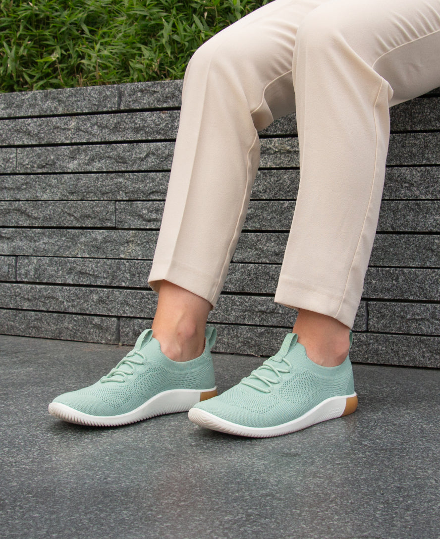 Keen Women's KNX Knit Sneaker | Granite Green/Lichen