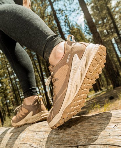 Keen Women's Zionic Waterproof Hiking Shoe | Warm Taupe/Raw Umber