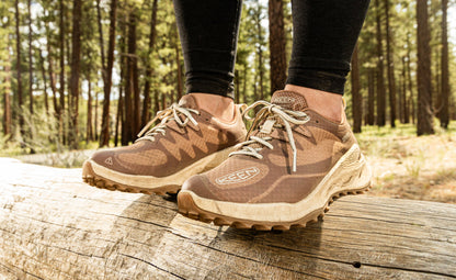 Keen Women's Zionic Waterproof Hiking Shoe | Warm Taupe/Raw Umber