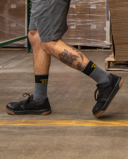 Keen Men's Kenton Work Shoe (Carbon Toe) | Black/Gum