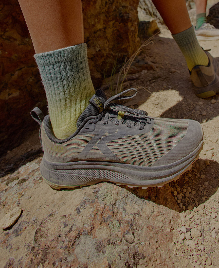 Keen Men's Roam Trail Running Shoe | Magnet/Burnt Brick