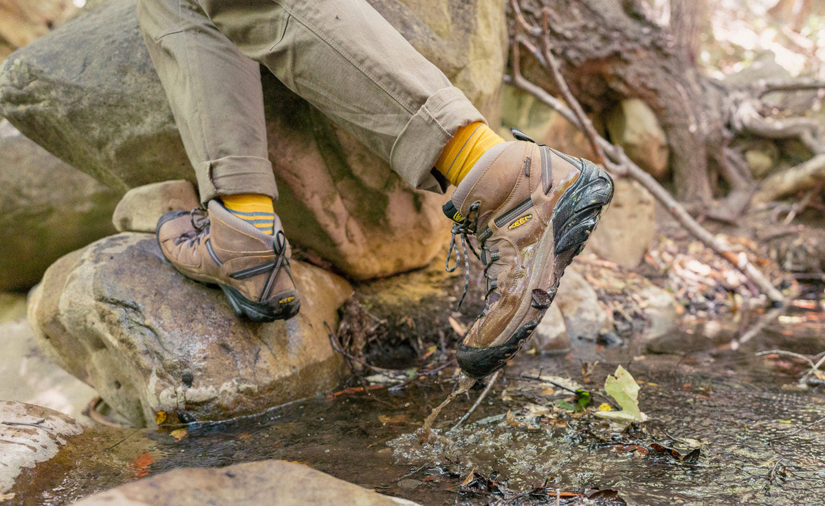 Keen Men's Targhee II Waterproof Mid Wide | Canteen/Dark Olive