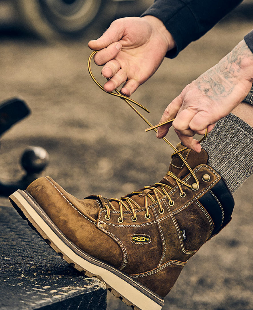 Keen Men's Cincinnati 8" Waterproof Boot (Carbon Toe) | Belgian/Sandshell