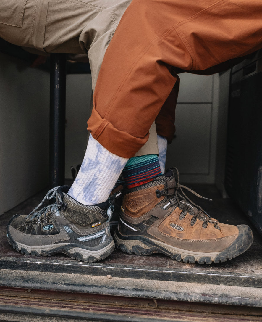 Keen Men's Targhee III Waterproof Mid Wide | Black Olive/Golden Brown